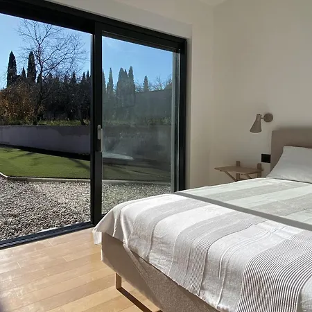 Villa Dionas *